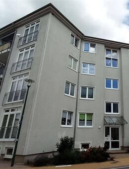 EINZIEHEN und WOHLFÜHLEN!!! +++ 3 RW mit EBK und BALKON +++ - Güstrow