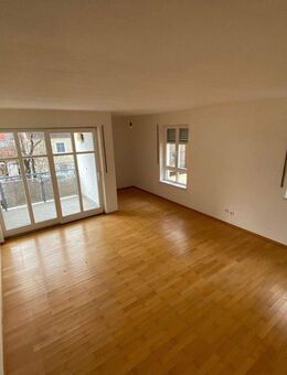 Weilheim, ideale 2-Z. Wohnung für Senioren, oder Singles in Altstadtlage - Weilheim (Oberbayern)