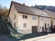 Hier können Ihre Wünsche wahr werden - Anwesen mit Nebengebäude und ca. 4.660 m² Grundstück - Veringenstadt