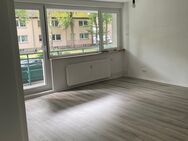 Sehr schöne komplett sanierte 2 Zimmer Wohnung mit Balkon in Gelsenkirchen zu vermieten!!! - Gelsenkirchen