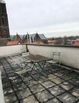 Helle, freundliche Dachgeschosswohnung mit Terrasse in der Innenstadt, WG geeignet - Minden (Nordrhein-Westfalen)