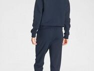 Fila Loungeanzug (2 tlg., 1 Stück) mit Markenlogo auf der Brust