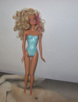 Barbiepuppe .... - Erwitte