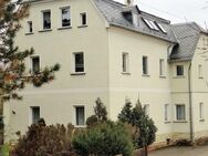 ** Für die ganze Familie geeignet ** Dreifamilienhaus mit großen Grundstück in Langenreinsdorf zu verkaufen ! - Crimmitschau