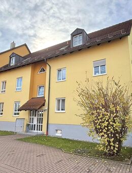 schön geschnittene Dachgeschosswohnung in ruhiger Lage - Windischeschenbach