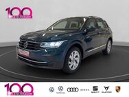 VW Tiguan, 2.0 TDI Life, Jahr 2021 - Bonn