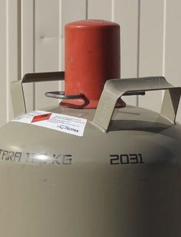 Propan Gasflasche 11kg, Eigentum, Voll - Eutin