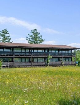 "Maisonette-Traum mit drei Terrassenbalkonen - Natur, Ruhe und Erholung pur im Ferienpark Vorauf" - Siegsdorf