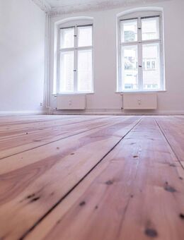 City-West großzügige Stuckaltbauwohnung - bezugsfrei! - Berlin