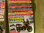 2 Kartons mit über 90 Zeitschriften für Motorradfahrer*Tourenfahrer*Motorradabenteuer etc.*neuwertiger Zustand - Korschenbroich Zentrum