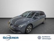 VW Golf, 1.5 TSI VIII, Jahr 2024 - Wiesbaden