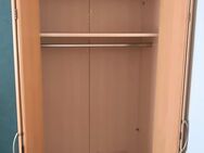 Falttürenkleiderschrank. - Dresden