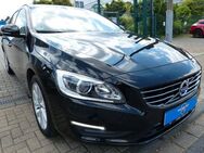 Volvo V60 Kinetic, R-Design(2Jahre Garantie inkl) - Bergisch Gladbach