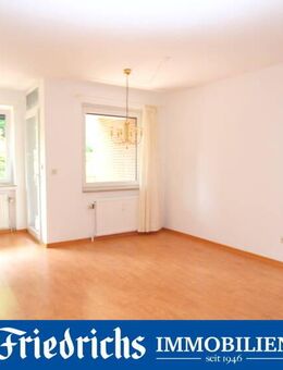 Gepflegte 2-Zimmer-Eigentumswohnung mit Einbauküche und Kellerraum an der Oldenburger Innenstadt - Oldenburg