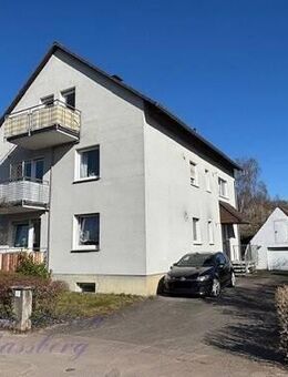 Gepflegtes Dreifamilienhaus in zentraler und ruhiger Wohnlage von Detmold-Pivitsheide - Detmold