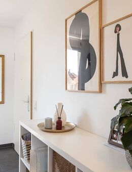 CITY VIBES! Über den Dächern der Stadt Wunderschöne 3,5-Zi. Maisonette inkl. TG & Aufzug - Singen (Hohentwiel)
