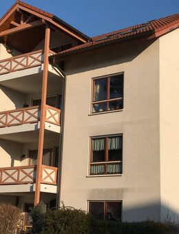 Vermietete 3-Zimmer-Wohnung mit Wohnküche, Balkon, Tiefgarage in Freital-Hainsberg - Freital