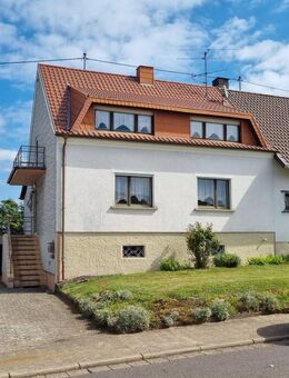 Ihr neues gemütliches Zuhause mit großem Garten und traumhafter Aussicht - Püttlingen
