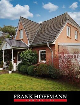 Fischersiedlung! Schönes Einfamilienhaus mit Kamin, Carport und zwei überdachten Terrassen in Husum - Husum (Schleswig-Holstein)