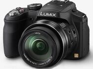 Panasonic DMC-FZ 200, mit kompletter Fotoausrüstung - Bad Zwischenahn