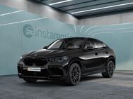 BMW X6 M, Competition B& W SkyLounge Massage TV, Jahr 2022 - München