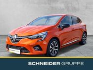 Renault Clio, Techno TCe 140, Jahr 2023 - Hof