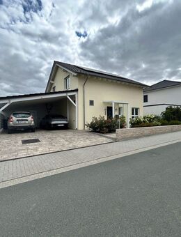 Luxuriöses EFH mit High-End-Ausstattung, nachhaltiger Haustechnik und Gartenidylle - Butzbach (Friedrich-Ludwig-Weidig-Stadt)