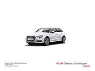 Audi A3, Sportback design 40 S-TRO, Jahr 2020 - Berlin