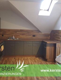 Gemütliche und sehr gepflegte 2-ZKB-Dachgeschosswohnung in Kassel-Süd zu verkaufen! - Kassel