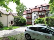 In zweiter Reihe auf dem Weißen Hirsch - Dresden