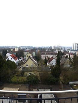 Hereinspaziert! Einmalige Gelegenheit ! Dachgeschosswohnung mit unverbaubaren Blick über ganz Regensburg. Bezugsfertig! - Regensburg