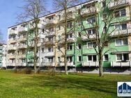 Sichere Geldanlage: Vermietete Dachgeschosswohnung mit Balkon in Schwerin-Lankow - Schwerin