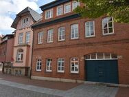 Praxis- oder Büroräume mit exklusivem Wohnen in Hessisch Oldendorf - Hessisch Oldendorf