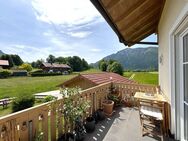 Helle, gepflegte 3-Zi.-ETW mit stillem Südwestbalkon an freier Landschaft inkl. Garage - vermietet - Unterwössen