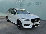 Volvo XC90, R Design AWD, Jahr 2021 - München