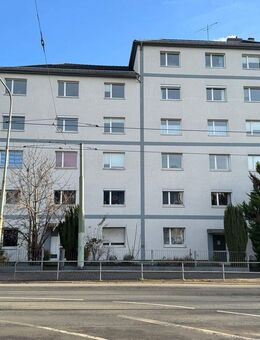 Großzügig geschnittene, helle Stadtwohnung im beliebten Bockenheim - Frankfurt (Main)