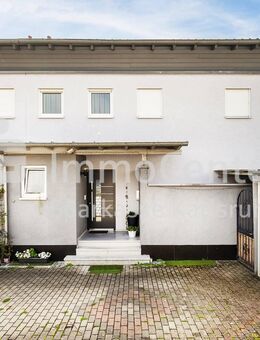 Ein Zuhause zum Ankommen - moderne Doppelhaushälfte mit Garten für die ganze Familie - Oberhausen-Rheinhausen