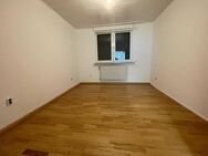 TOP 2 ZIMMER WOHNUNG IN KREFELD LINN (RHEINNÄHE) - Krefeld