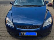 Zum Verkauf steht ein Ford Focus - Bielefeld Holtkamp