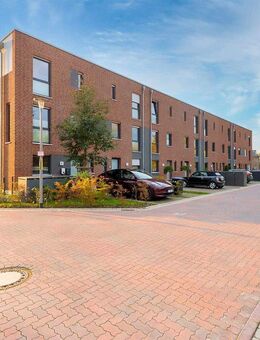 Stilvoll leben im modernen Reihenhaus mit Garten und 2 Stellplätzen! - Winsen (Luhe)