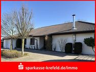 Freistehender Bungalow mit Garage und Carport - Krefeld