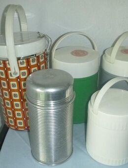 DDR Thermobehälter Eisbombe THERMOS Metall Kunststoff 2 Liter bis 0,3 Liter alle sehr gut erhalten - Rostock