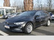 VW Passat Variant, 1.5 TSI Business, Jahr 2021 - Duisburg