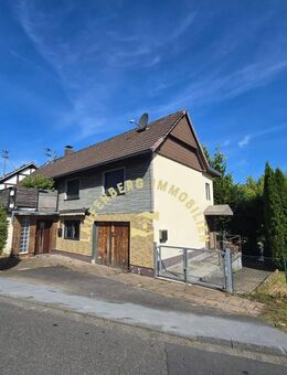 - „Tradition trifft Potenzial“ – Renovierungsbedürftiges Fachwerkhaus aus der Jahrhundertwende - Eitorf