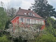 Rarität - Villa in der Villenkolonie Altfriedstein zum Kauf (unterhalb des Mätressenschlösschens) - Radebeul