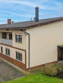 Großzügiges Wohnhaus mit Einliegerwohnung und viel Potenzial - Ideal für Handwerker und Investoren - Arnstein (Bayern)