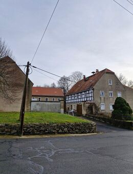 idyllisch gelegener Bauernhof mit Nebengelass zwischen Nossen und Meißen - Nossen
