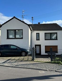 2-Familienhaus in beliebter Wohnlage mit Ölbergblick in Königswinter-Thomasberg - Königswinter