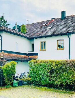 3 Zi.-Wohnung mit 2 Balkonen und großer Dachterrasse! - Puchheim