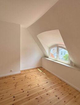 3 Zimmer zum Wohlfühlen - saniert und vermietet für Kapitalanleger oder spätere Eigennutzung - Varel